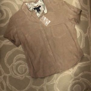NWOT🌷EXPRESS🌷Buckskin suede leather short sleeve shirt